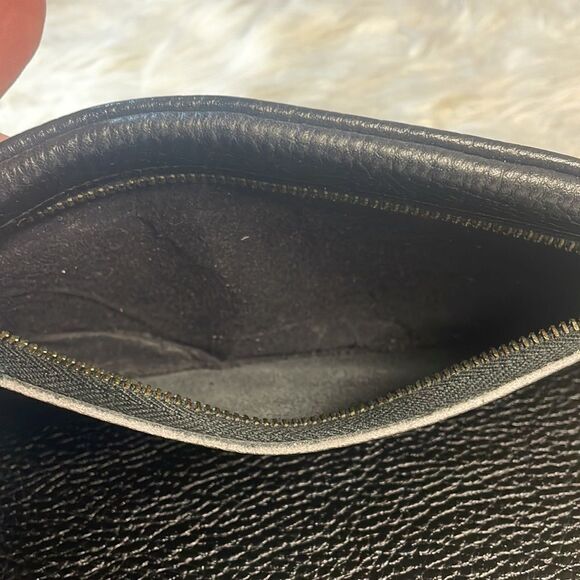 Black Leather Vintage Clutch Purse, Brand Unknown 9 1/2 x 5 1/2” - Picture 7 of 7